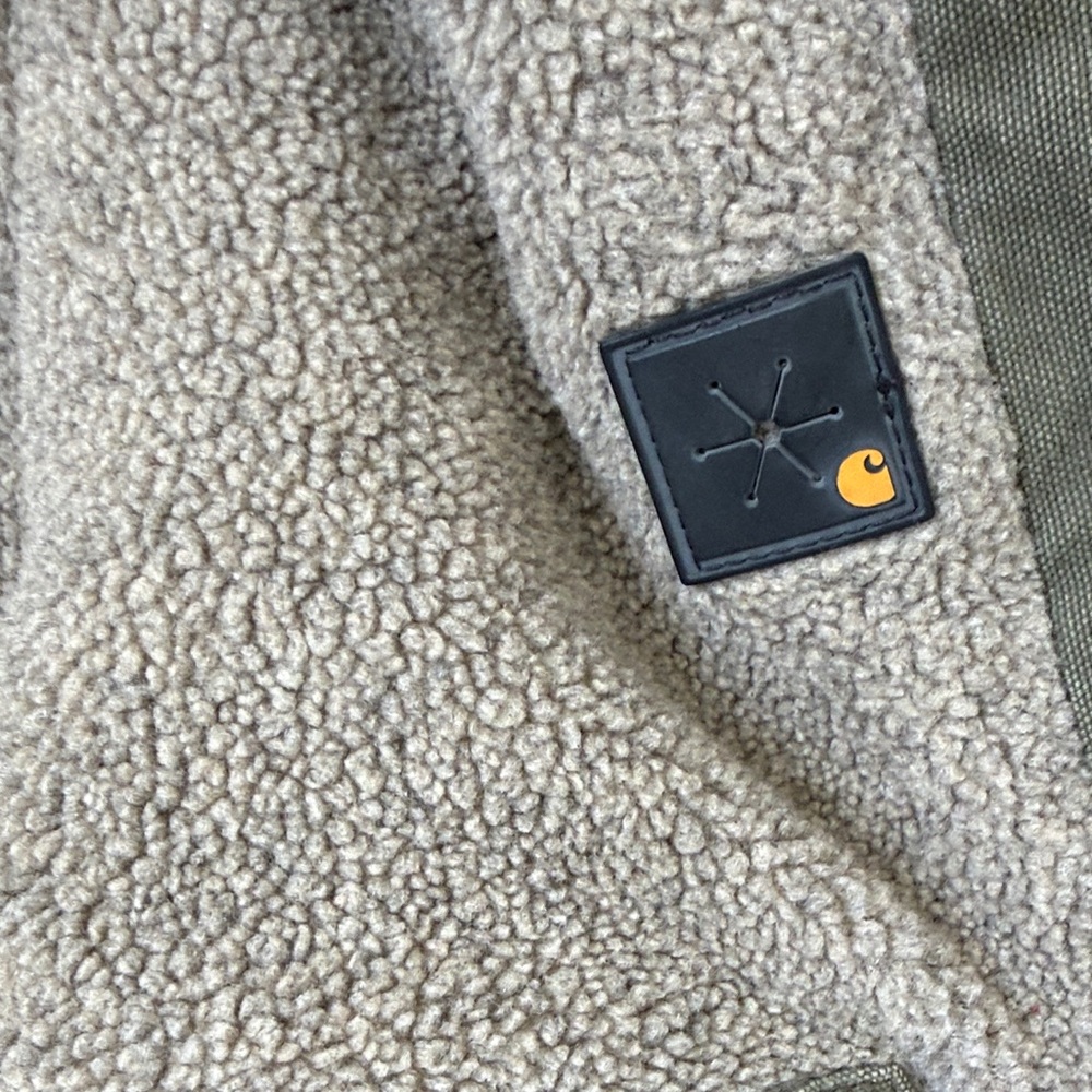 Carhartt Olive Green Sherpa lined Jacket - Picture 7 of 9